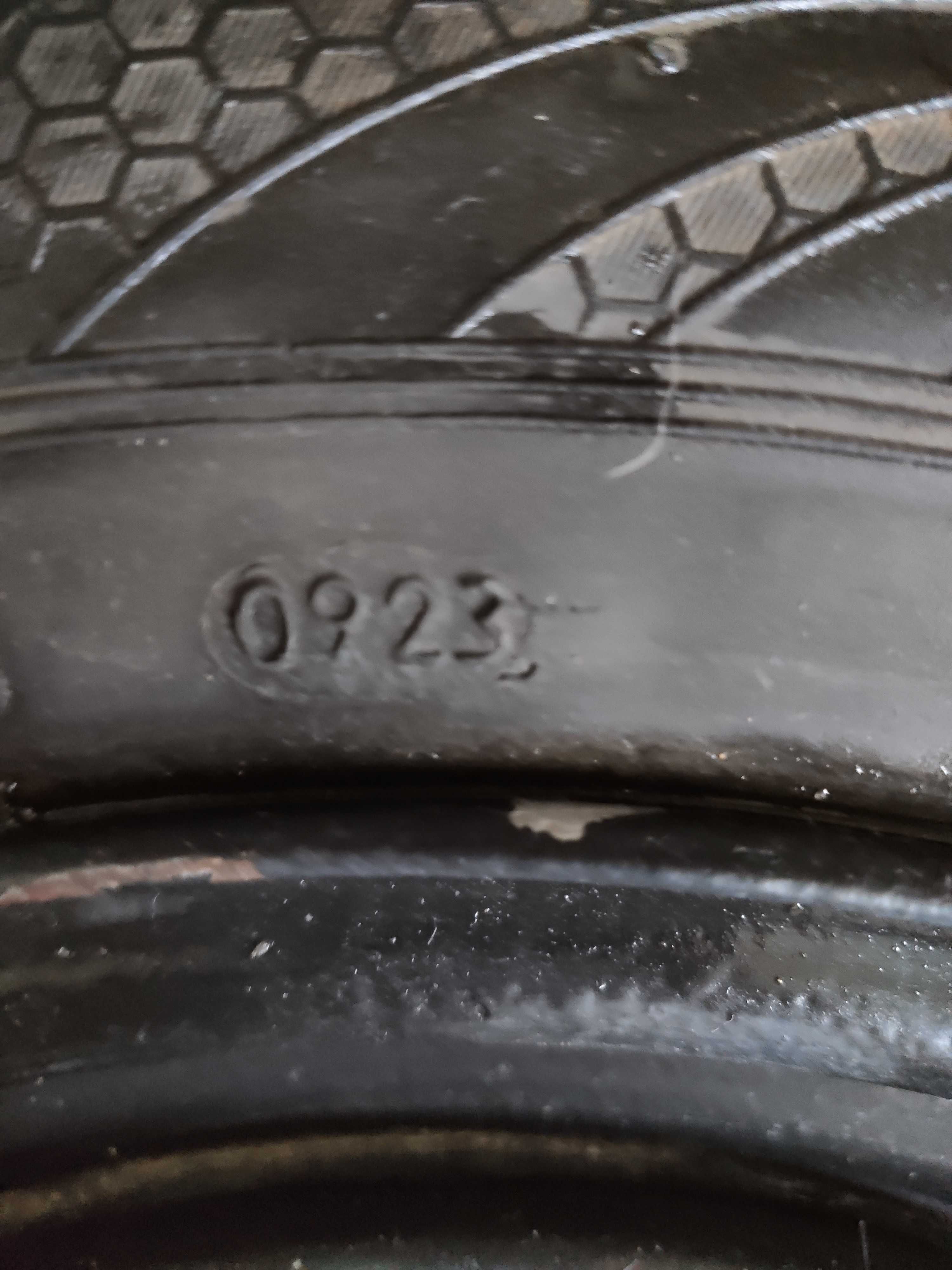 Колёса Таврия  почти новые 155 70 13