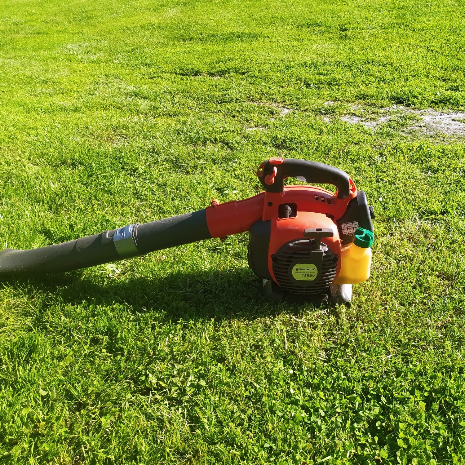 Dmuchawa Husqvarna 125 BV