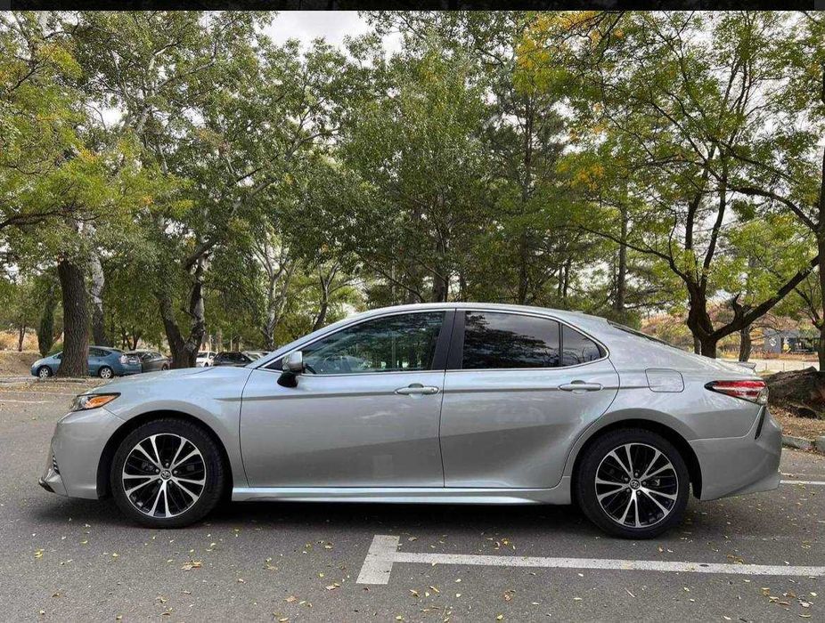 Toyota Camry 2019 SE 2.5