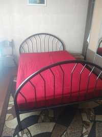 Łóżko rama łóżka 210x142 materac 200x140