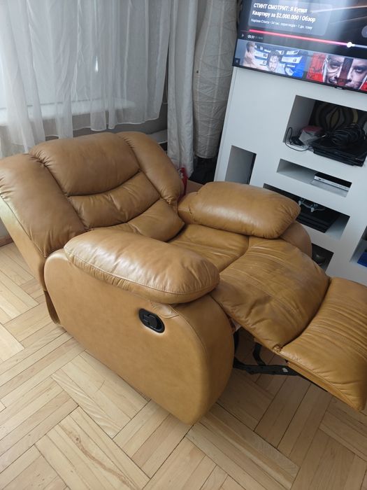 Wygodny fofel bujany, rozkładany, obrotowy do karmienia, skórzany