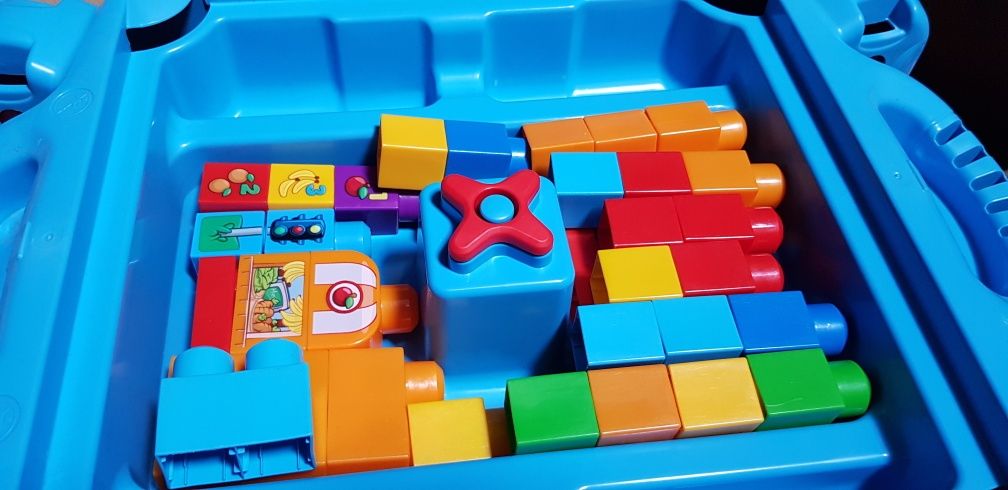 Nowy stolik big bloks fisher price