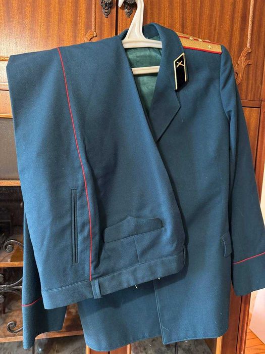 Офицерская парадная форма. брюки-галифе.