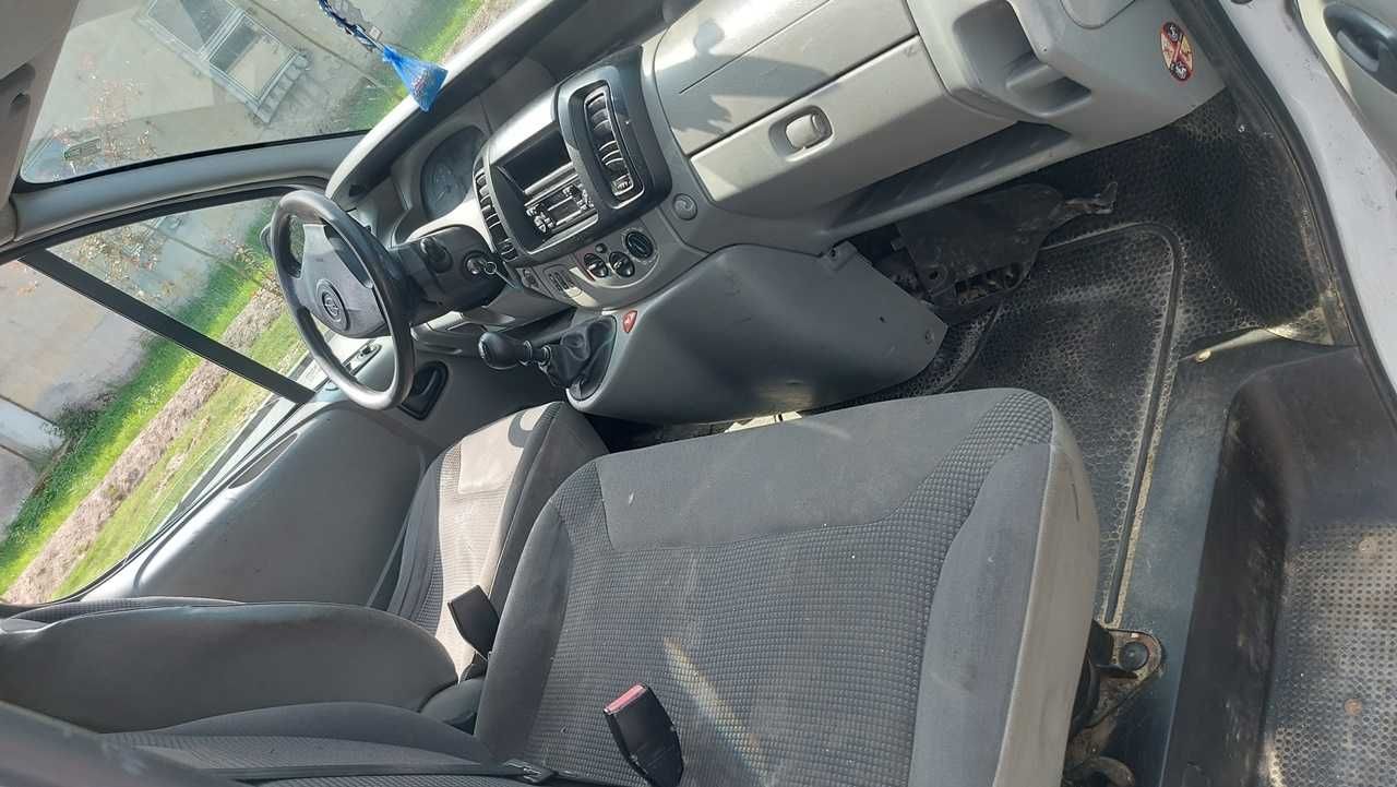 Opel Vivaro 2.0 Long 2008r 114KM 6-Osob Holenderka DB stan!Zamiana!