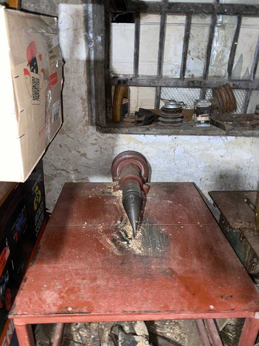 Дровокол Морковка з двигуном 5.5