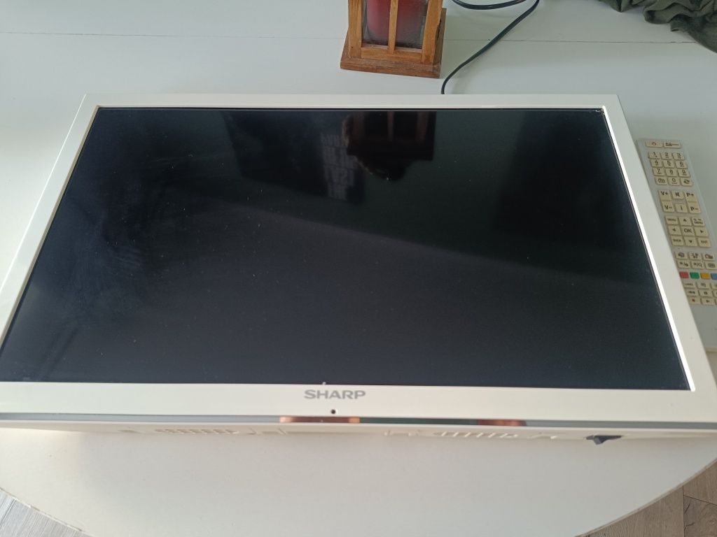 Telewizor LCD 24" Sharp
