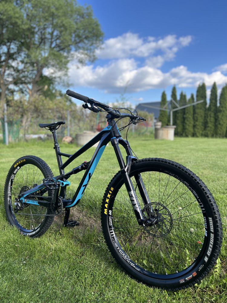 Okazja. Full YT Industries Jeffsy 2018r. Rama M, kolo 27,5 DT SWISS.