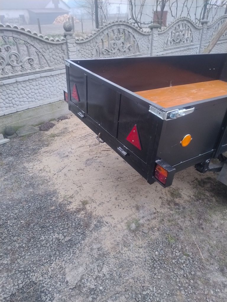 Продам причіп,легковий