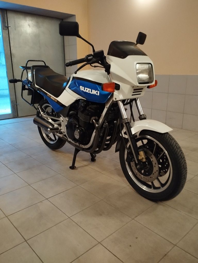 Suzuki GSX 550EX