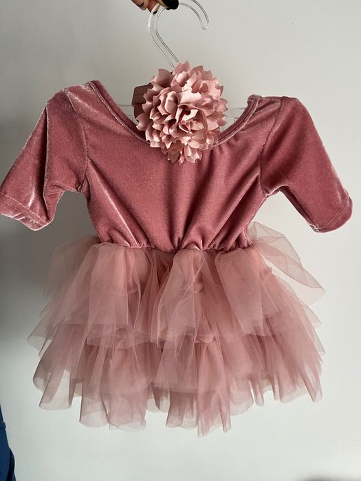 Sukienka tiulowa z długim rękawem 0-6mcy