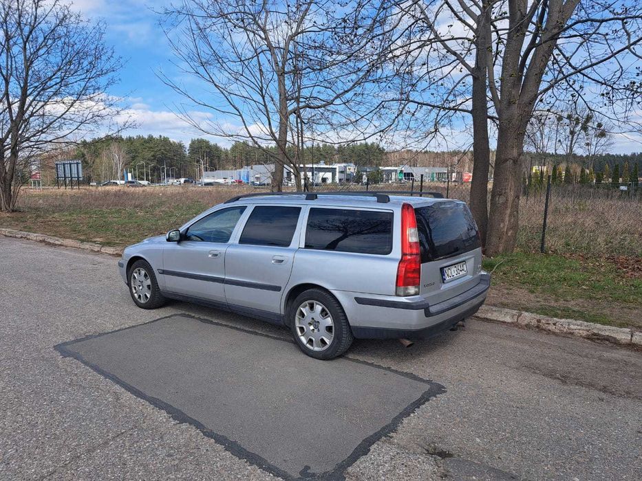 VOLVO v70 2.4T 200KM Benzyna + LPG 2000r