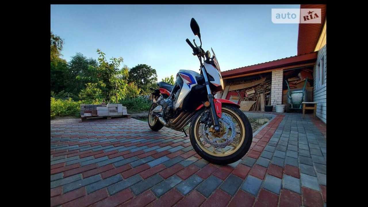 Продам мотоцикл Honda CB650F ABS 2014. Офіціал