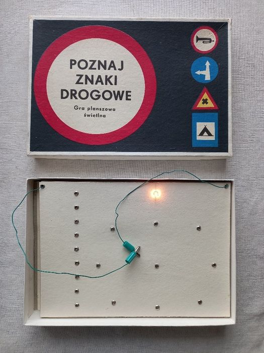 Gra planszowa świetlna Poznaj Znaki Drogowe z czasów PRL-u