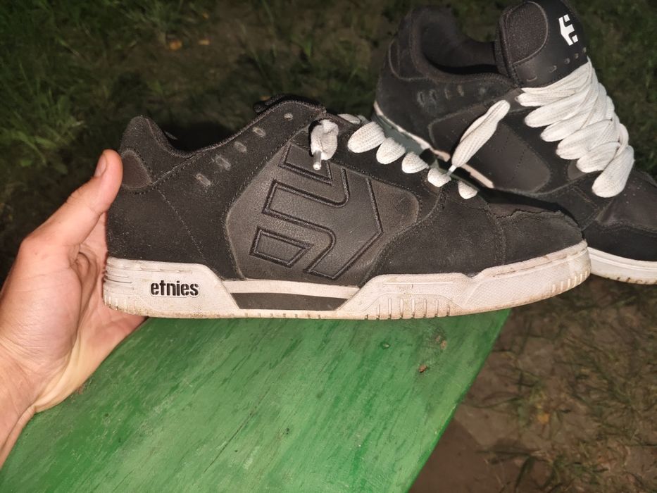 Дутыши Etnies faze