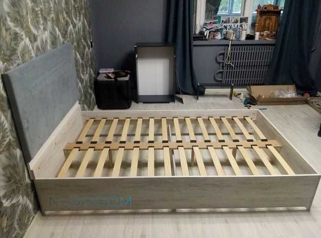 Кровать РОМБО 1200/1400/1600*2000 мм с ламелями и мягким изголовьем.