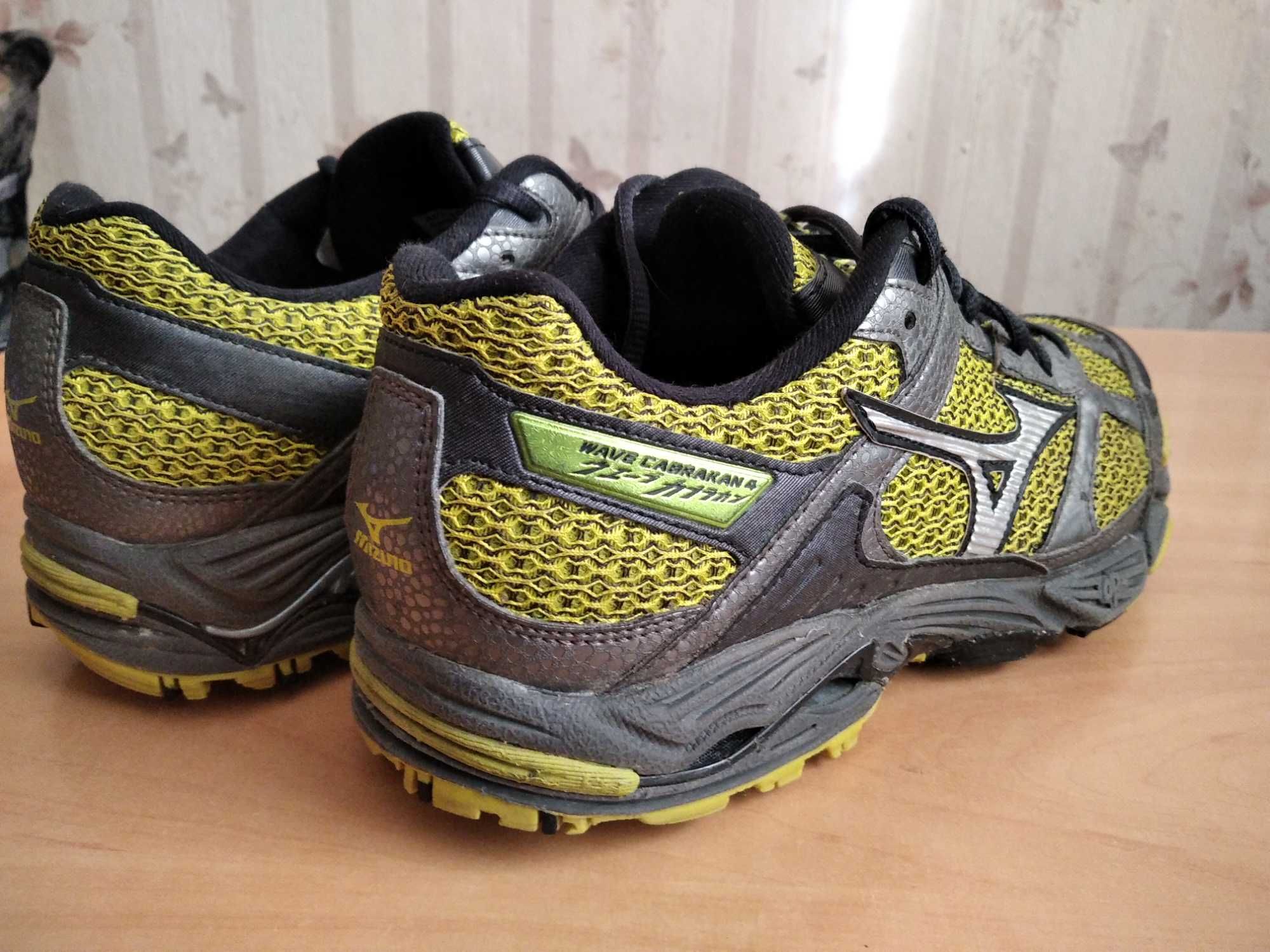 Buty biegowe terenowe MIZUNO CABRAKAN 4 roz.eu-38