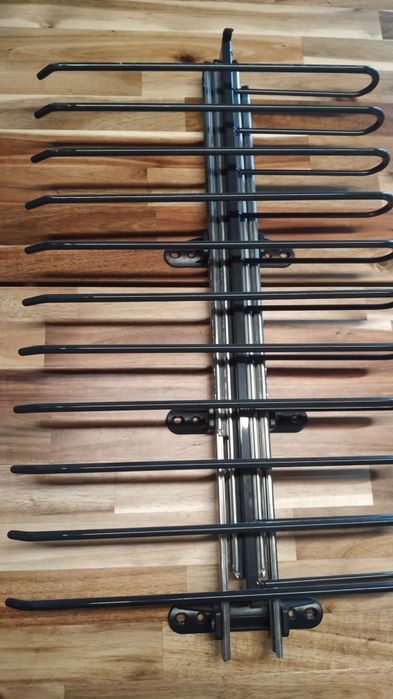 Cabide porta-calças extensível