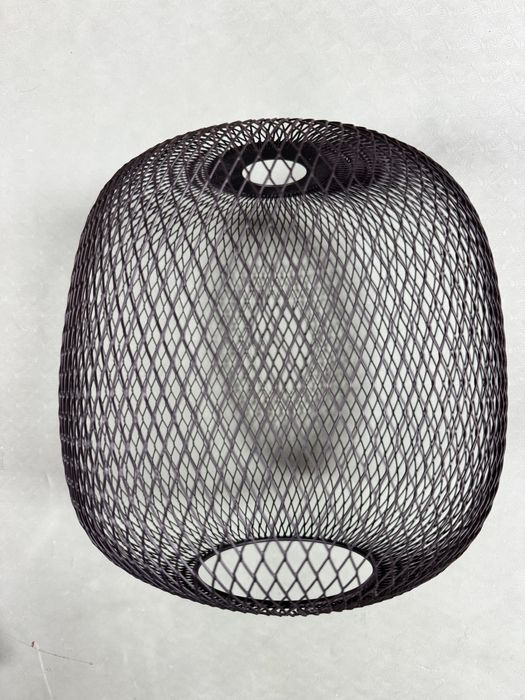 Klosz metalowy z siatki Ikea luftmassa