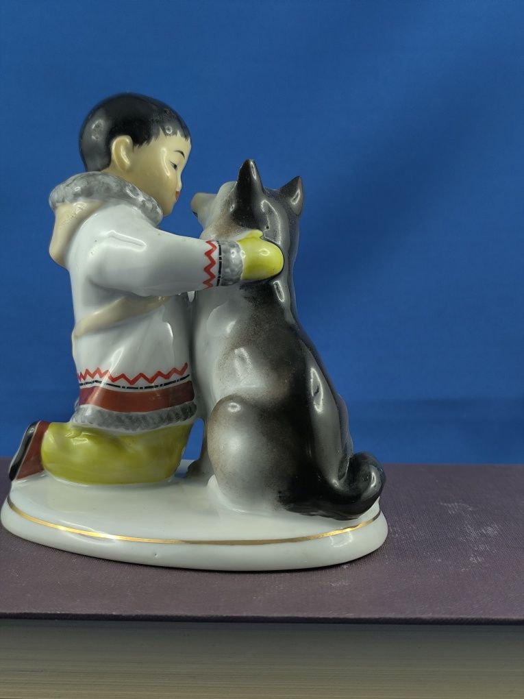 Inuita ( Eskimos) z psem Łomonosow.