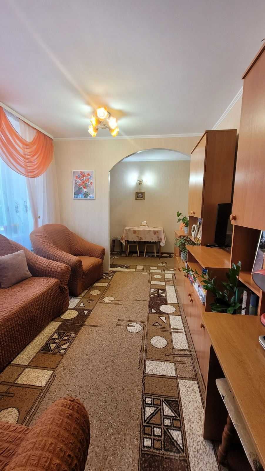 2КІМ квартира по вул. Відродження