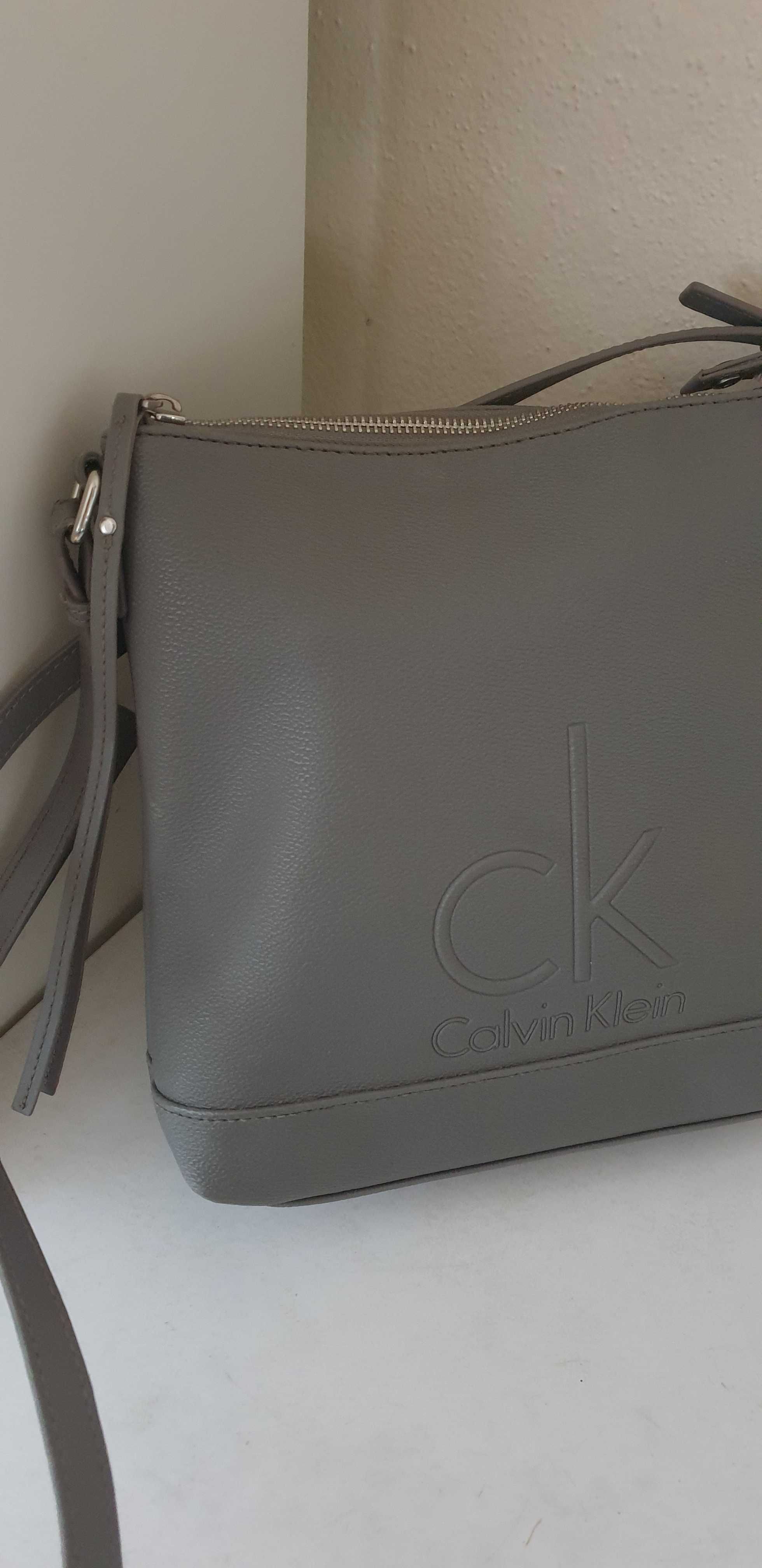 Calvin Klein szara torebka