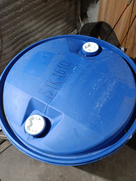 Бочка пластиковая на 200 л