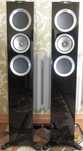 KEF R500 z kartonami