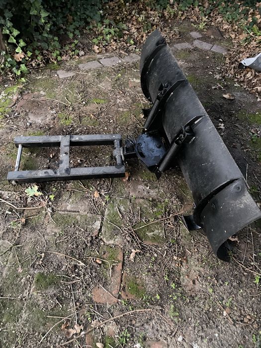 Pług do odsnieżania do quada