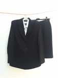 Fato / Traje Académico completo (Casaco + saia + camisa + gravata)