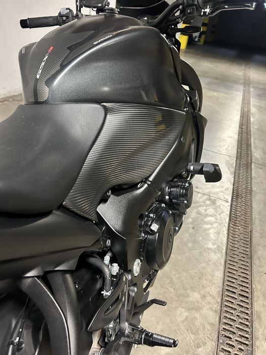 Suzuki GSX-S 1000 quickshifter