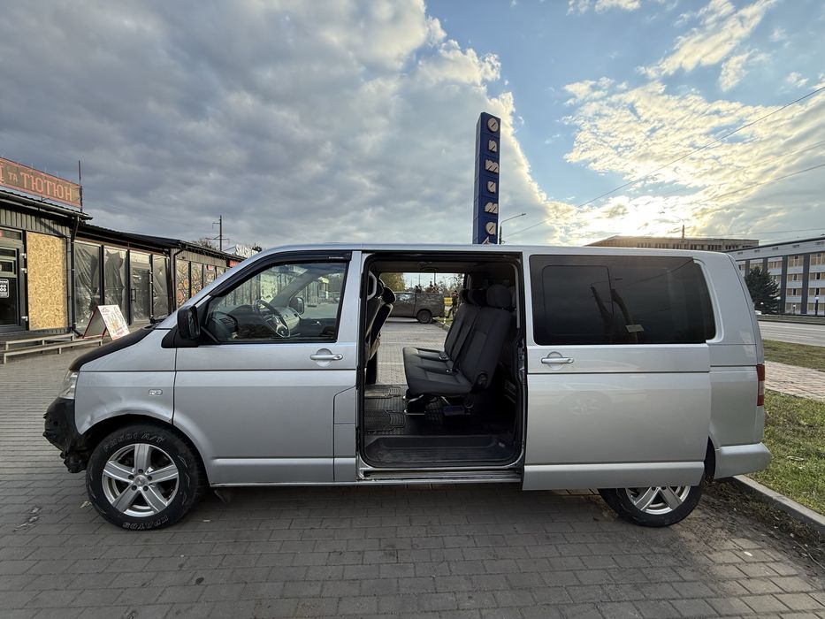 VW T5 Caravelle Long 2.5 4x4 4motion 7+1