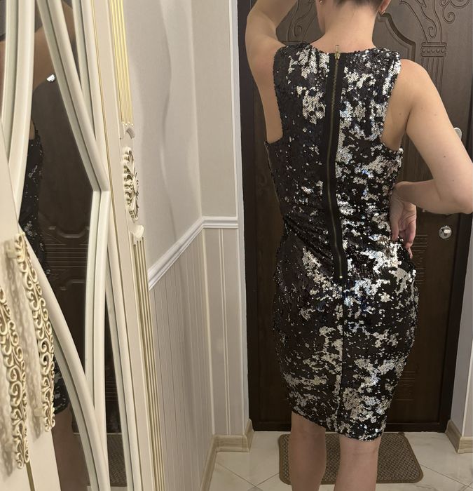 Продам нарядное вечернее платье