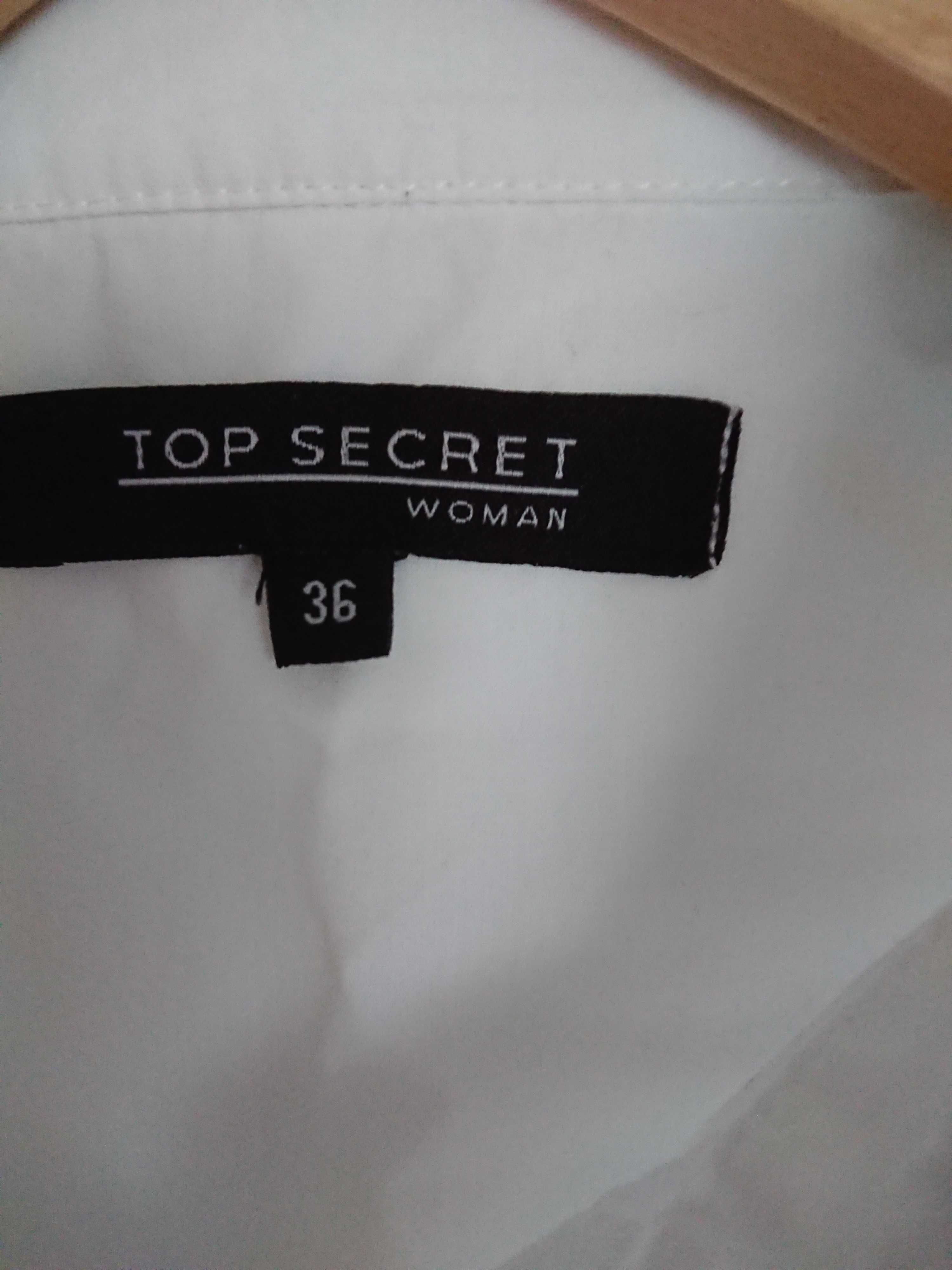 Biala koszula z aplikacjami rozm S/m ,firmy Top Secret .