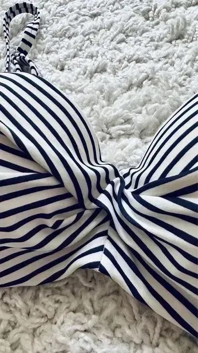 Купальник бікіні H&M бандо в смужку білий бикини в полоску белый пляжн