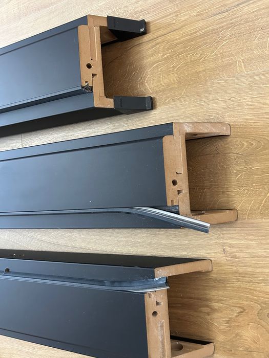 Ościeżnica z belką. Komplet