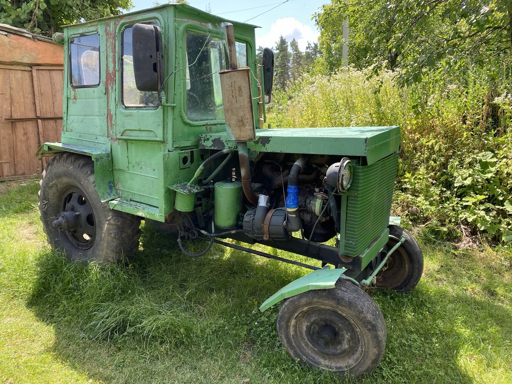 Трактор 2.7 дизель 5 циліндрів