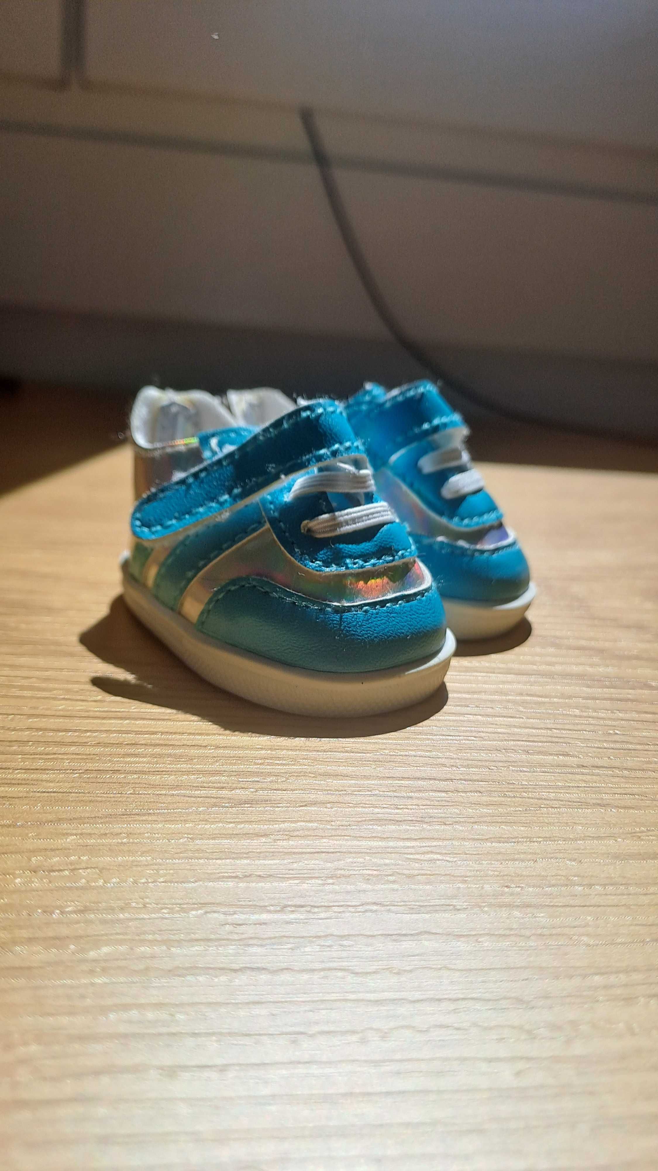 Trampki baby born