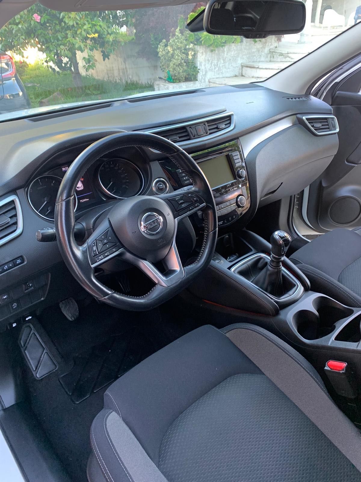 Nissan qashqai 1.5 DCI N-Connecta J18+Led+Panorama