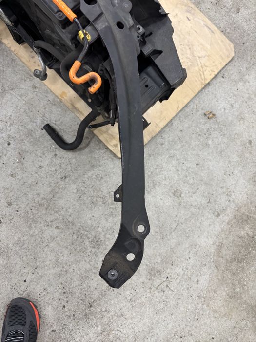 Skoda octavia 3 A7 телевізор установочна панель 2.0