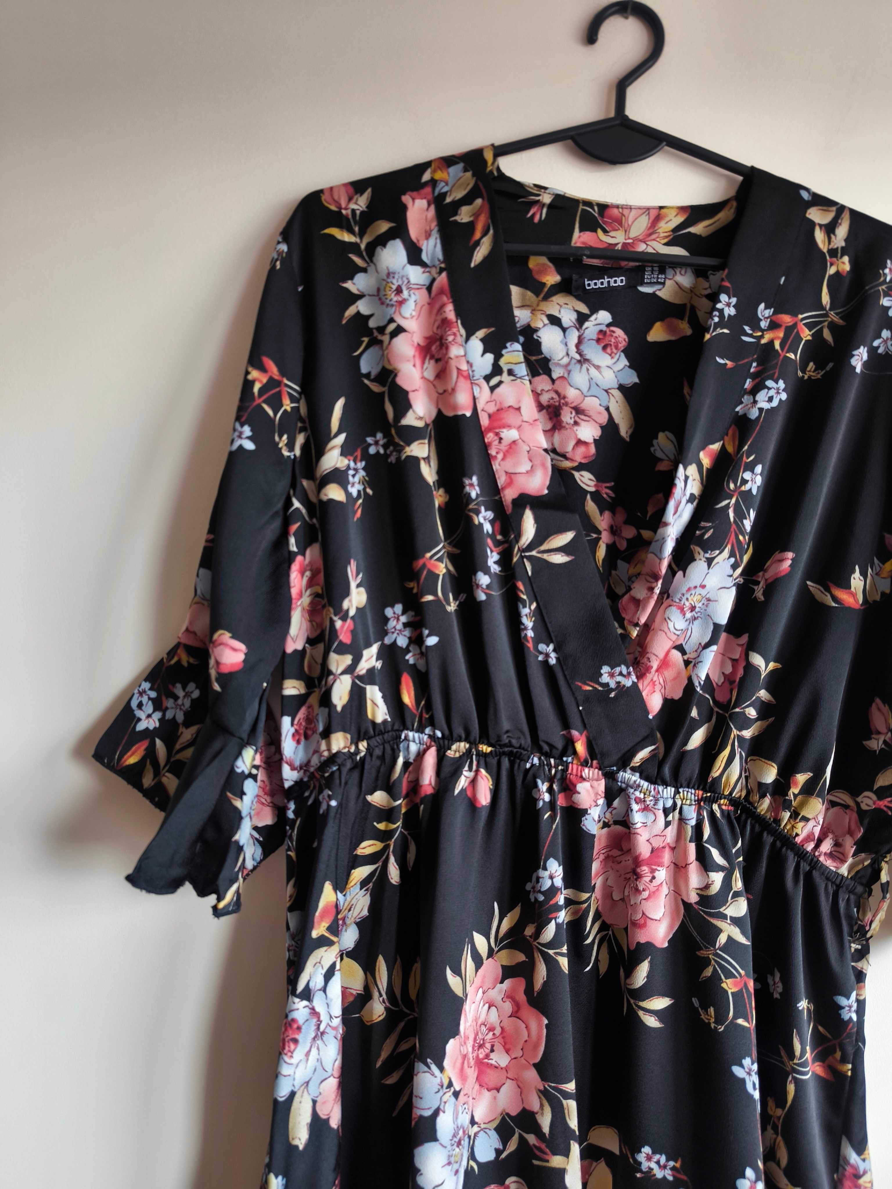 Lekka, kobieca sukienka marki Boohoo w kwiatowy wzór - 42/44 (2XL/3XL)