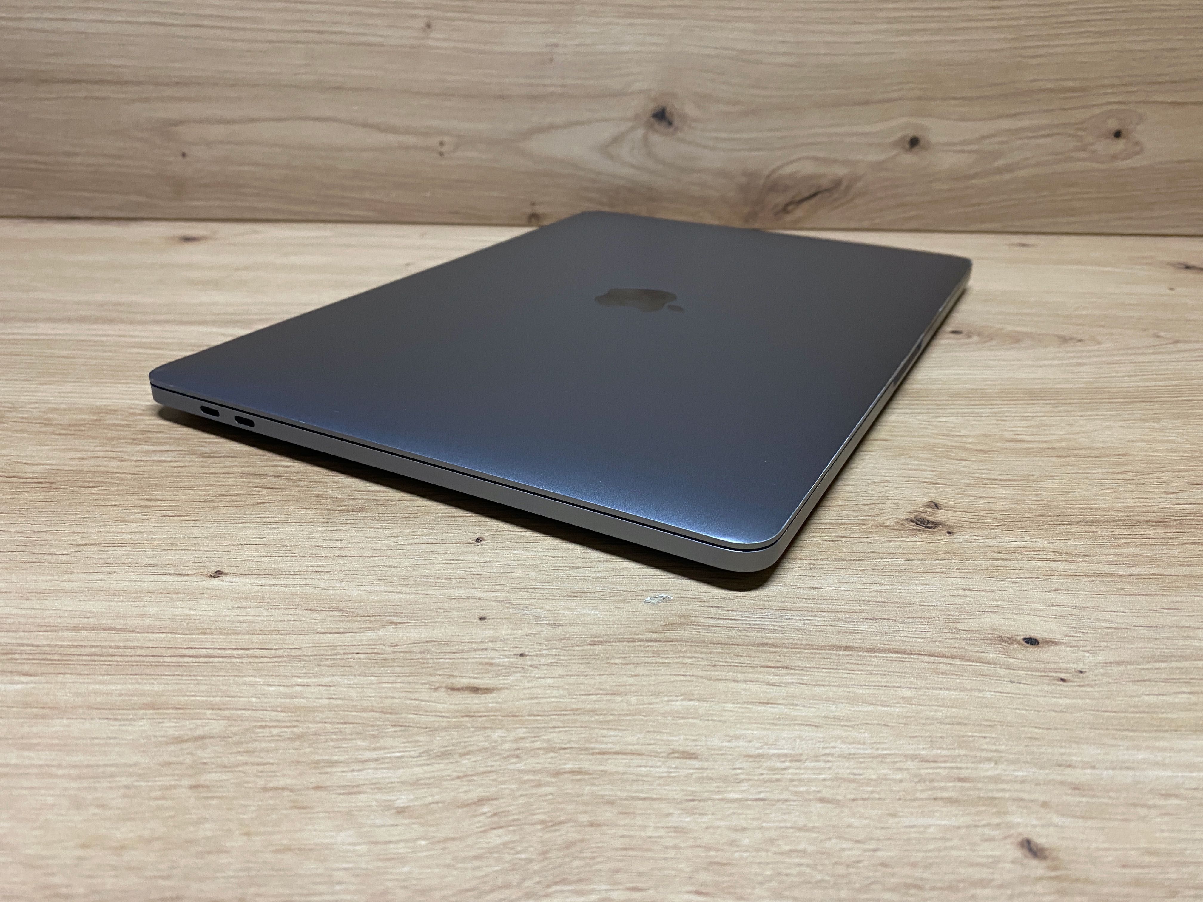 Оригінальний екран взборі до Apple MacBook Pro 13'' 2018, 2019, 2020