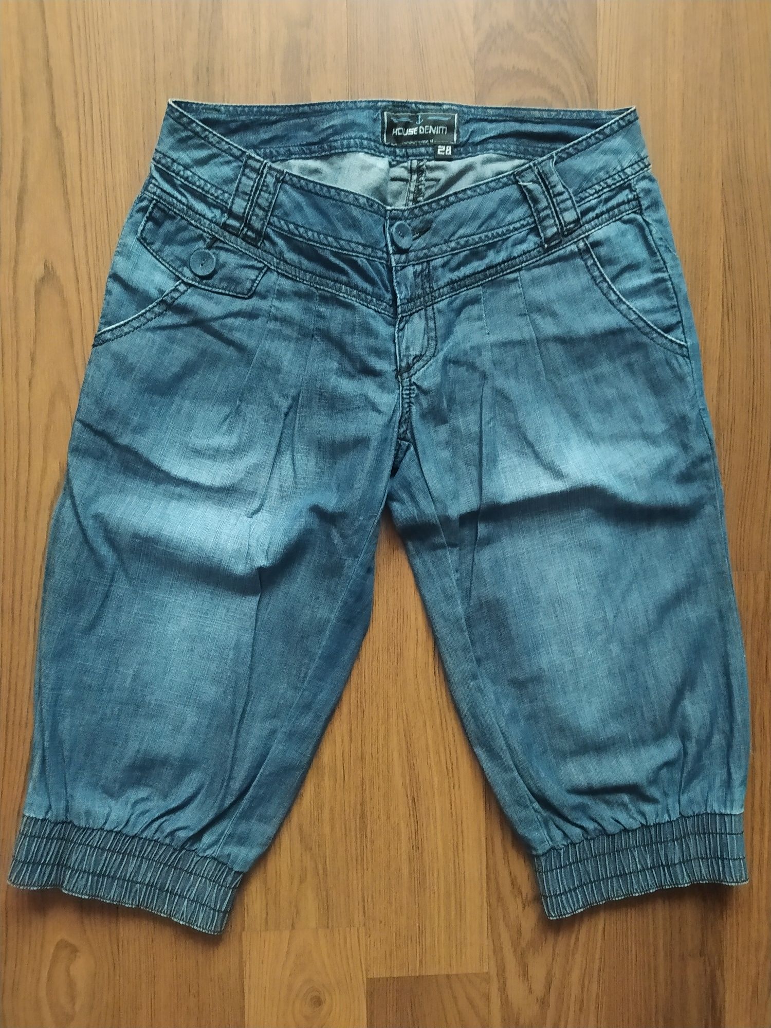 Spodnie krótkie rybaczki House 28 (ok. 38 M) jeans