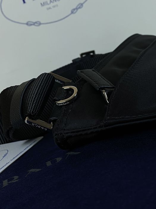 PRADA Lampo Shoulder Bag Nero Nylon Leather