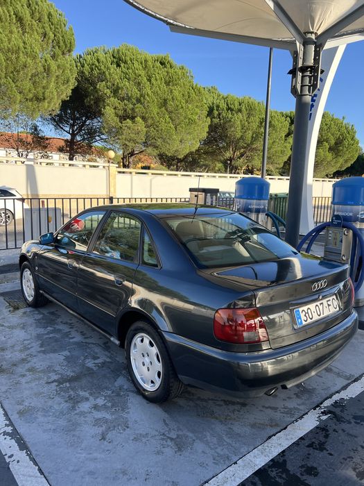 Audi A4 1.6 Gasolina GPL