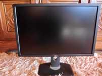 Monitor 24" Dell U2412m.