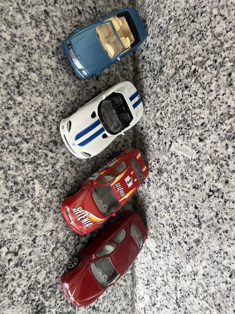 Miniaturas Burago 1/43