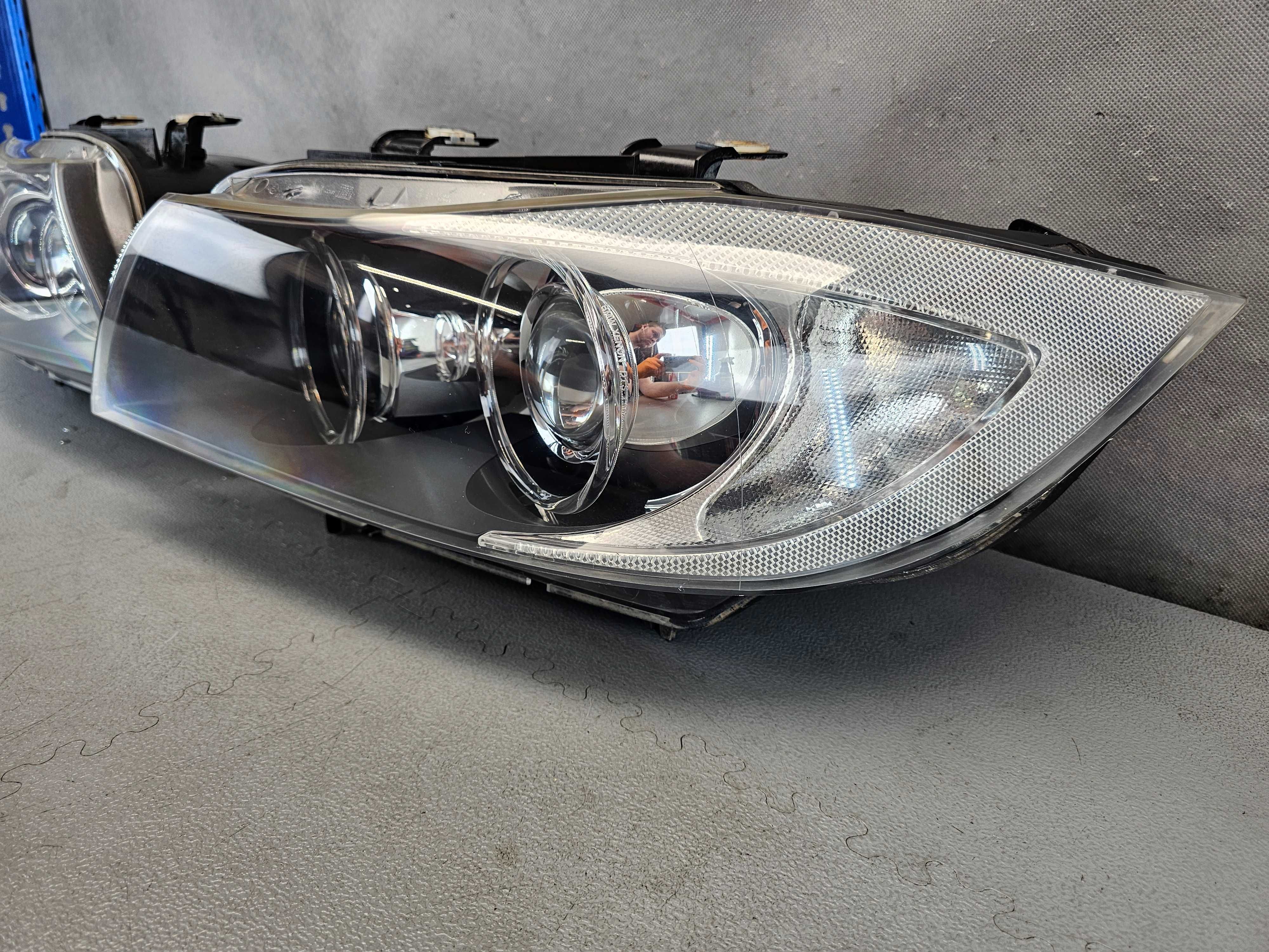 Bmw E90 E91 Lampy Przód Przednie Bi-Xenon Komplet Lewa+Prawa EU IGŁA