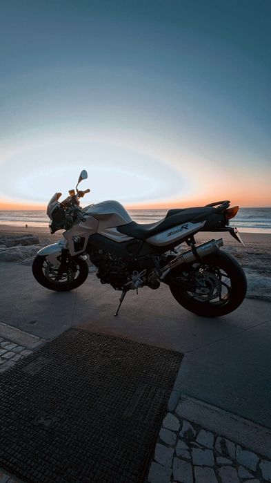 BMW modelo F800R de 2014