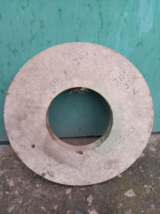 Продам шлифувальний професійний круг