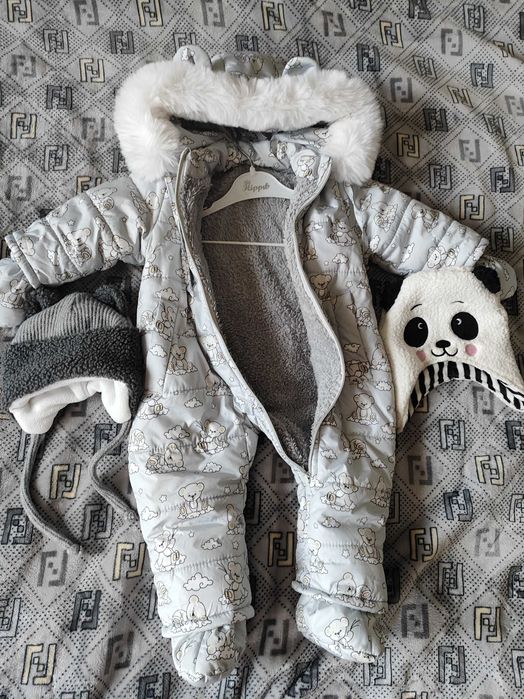 Зимовий дитячий комбінезон